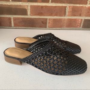 New Nine West Skylaa2 cut out black slide mules